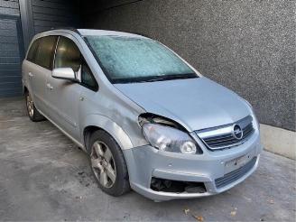 Autoverwertung Opel Zafira  2006