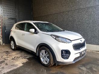 Salvage car Kia Sportage Sportage (QL) 1.6 GDI 16V 4x2 Jeep/SUV  Benzine 1.591cc 97kW (132pk) FWD 2018/2