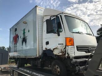 demontáž dodávky Nissan Atleon TK35-15 2008/1