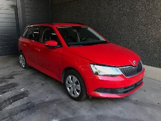 Auto da rottamare Skoda Fabia Combi (NJ5) Combi 5-drs 2017 1.2 TSI 16V Greentech Combi/o  Benzine 1.197cc 66kW (90pk) FWD 2017/5
