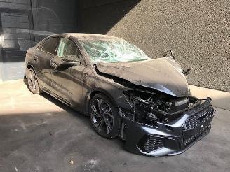 Uttjänta bilar auto Audi A3 Sportlimousine (GYL) Sedan 2022 1.5 35 TFSI 16V Mild Hybrid Sedan 4Dr Elektrisch Benzine 1.498cc 110kW (150pk) FWD 2022/3