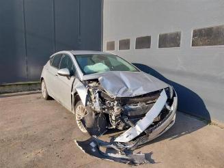 Autoverwertung Opel Astra  2018/1