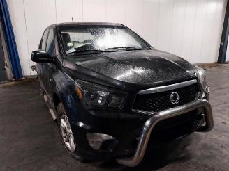 Coche siniestrado Ssang yong Actyon Actyon Sports II, Pick-up, 2012 2.0 Xdi 16V 2WD 2016/9