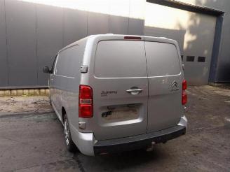 Salvage car Citroën Jumpy Jumpy, Van, 2016 2.0 Blue HDI 120 2017/3