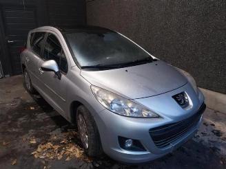 Salvage car Peugeot 207 207 SW (WE/WU), Combi, 2007 / 2013 1.4 16V Vti 2010