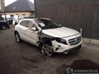 Coche siniestrado Mercedes GLA GLA (156.9), SUV, 2013 / 2019 2.2 220 CDI, d 16V 2016