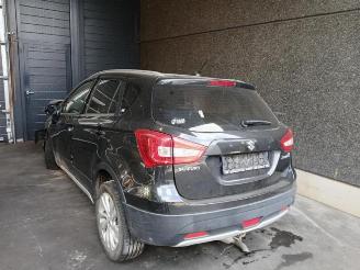 Coche siniestrado Suzuki SX4 SX4 S-Cross (JY), SUV, 2013 1.0 Booster Jet Turbo 12V 2018/7