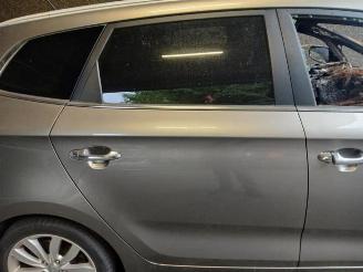 Kia Carens Carens IV (RP), MPV, 2013 1.7 CRDi 16V picture 16