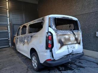 Ford Transit  picture 5