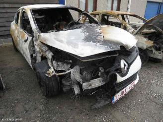 Autoverwertung Renault Clio  2015/1