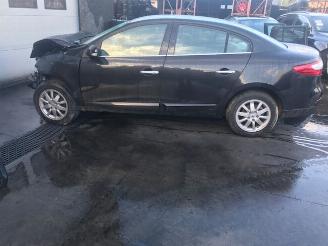 Autoverwertung Renault Fluence benzine-1600cc - 81kw 2011/1