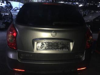 Coche siniestrado Ssang yong Korando 2000cc - diesel - automaat 2015/1