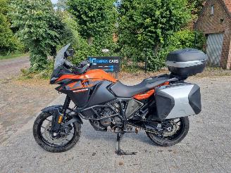skadebil motor KTM VL 1500 1090 Adventure L Garmin Koffers Handvatverw. 2018/6