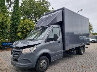Schadeauto Mercedes Sprinter 519 CDI V6 Laadklep Airco Navi 2019/10