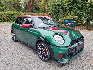 Schadeauto Mini Cooper JCW 170KW Aut. Pano 2025/2