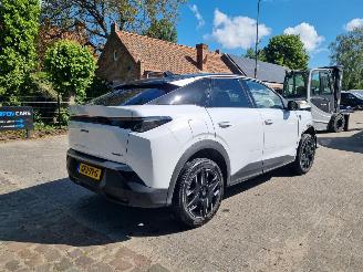 škoda osobní automobily Peugeot 3008 Hybrid 136 Aut. GT 2024/7