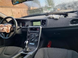 Volvo V-60 D2 2.0 88KW Airco Navi picture 10