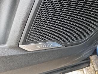 Lynk & Co 01 1.5 Plugin Hybr Pano Navi picture 20