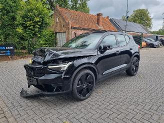 Unfallwagen Volvo XC40 B3 Aut Pano Led Navi 2025/2