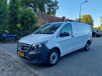 dañado vehículos comerciales Mercedes Vito 116 CDI Extra Lang Navi Stoelverw 2023/9