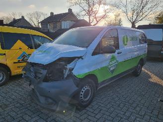 Unfallwagen Mercedes Vito 114 CDI Aut. Lang Navi Clima 2024/3