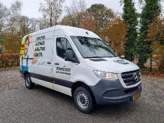 škoda osobní automobily Mercedes Sprinter 311CDI Aut RWD L2 H2 Mbux Airco 2022/5
