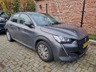 skadebil auto Peugeot 208 1.2 Puretech Navi Airco 2023 2023/5