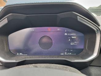 Lynk & Co 01 1.5 Plugin Hybr Pano Navi Led picture 19