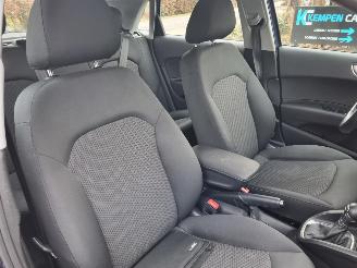 Audi A1 1.0 TFSI Aut. Sline picture 13