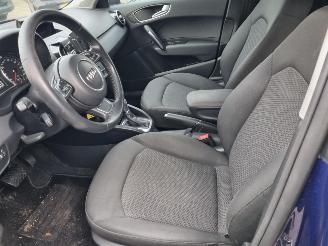 Audi A1 1.0 TFSI Aut. Sline picture 14