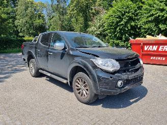 škoda osobní automobily Mitsubishi L-200 2.4 DI-D Aut Double Cab 2016/5