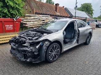 krockskadad bil auto Lexus ES 300H Business Line Schuifdak Led Stoelverw 2024/1