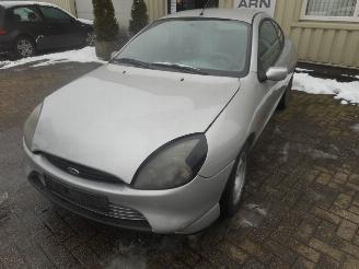 Coche siniestrado Ford Puma  2000/1
