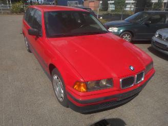 Démontage voiture BMW 3-serie touring 1998/1
