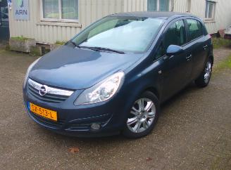 krockskadad bil auto Opel Corsa  2009/11