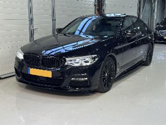  BMW 5-serie 540i M-PAKKET DAK|MASSAGE|VENTILATIE|VIRTUAL|HU|360CAM|H&K FULL OPTIONS 2018/12
