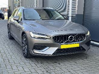 Auto incidentate Volvo V-60 AUT. NAVI/LED/CAMERA/FULL-ASSIST/MEMORY/VIRTUAL/LEDER/VOL! 2019/12