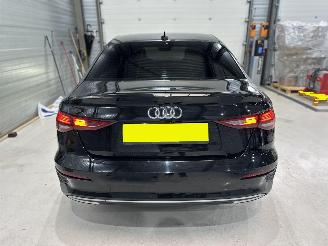 Audi A3 1.5 35 TFSI S-LINE LEDER/NAVI/CAMERA//ASSIST/LED MATRIX/ VOL SCHADEVRIJ picture 5