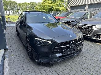 Schadeauto Mercedes C-klasse 180 AMG LINE / PANO / 360CAM / LED BEAM / NEW CAR! 2022/12
