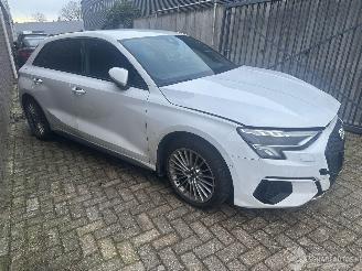 krockskadad bil auto Audi A3 1.5 TFSI S -Tronic/MATRIX LED/NAVI/CLIMA/PDC/ 2020/12