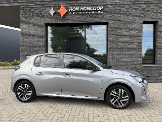 Unfallwagen Peugeot 208 1.2 PureTech 101PK EAT8 Aut. Allure 2023/3