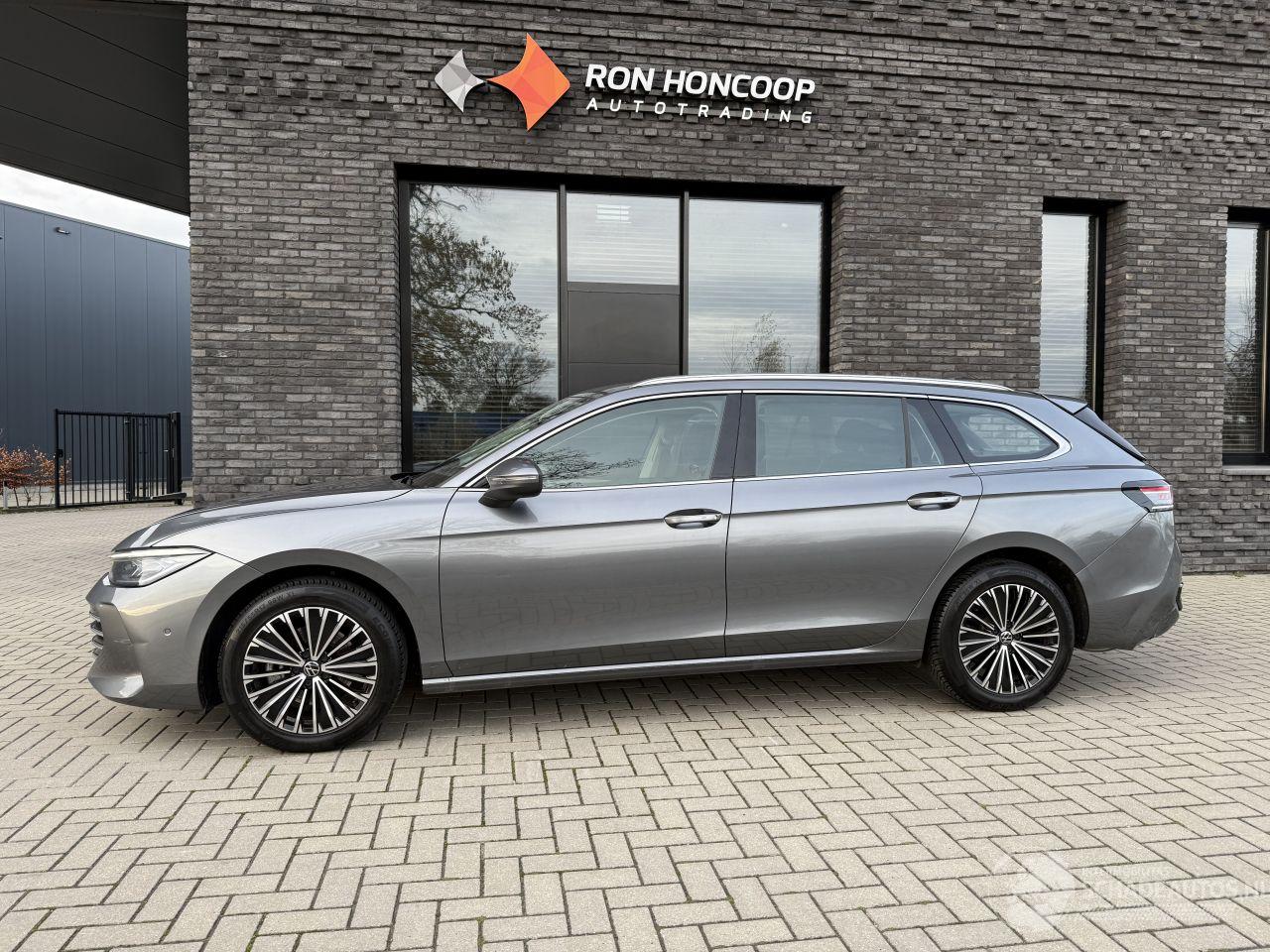 Volkswagen Passat VARIANT NEW MODEL! 1.5 eTSI 150PK DSG7 Elegance