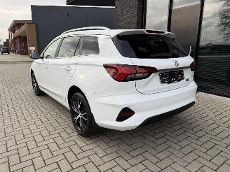 MG MG5 Electric Long Range 61kWh 157PK Aut. Luxury picture 14