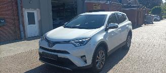 krockskadad bil auto Toyota Rav-4 Bj:01-2018 2.5-Hybrid Edition-S Full-Led koplampen Blindspot 360-camera Navigatie Climatecontrol CruiseControl Stoelverwarming Elektrische achterklep 2018/1