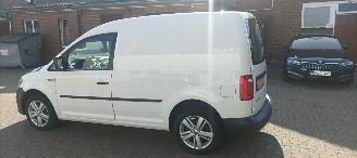 Volkswagen Caddy TDI-2.0-AdBlue euro6 Airconditioning Elektrische ramen Elektrische-spiegels centrale vergrendeling met afstandsbediening Start-Stop systeem Tussenwand met glas 16 inch velgen picture 6