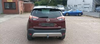 Opel Crossland Bj: 4-2018 1.2 Benzine Automaat Navigatie Stoelverwarming Stuurwiel met verwarming Led-Koplampen Led-Achterlichten Trekhaak picture 5