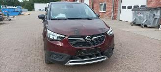 Opel Crossland Bj: 4-2018 1.2 Benzine Automaat Navigatie Stoelverwarming Stuurwiel met verwarming Led-Koplampen Led-Achterlichten Trekhaak picture 9