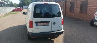 Volkswagen Caddy Bj: 2-2016 2.0-TDI Facelift TÜV+Timingbelt new 11-2025 picture 7