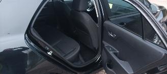 Kia Rio Bj:11-2019 1.4-16v Automatik Dream Team Edition Led Koplampen Navigatie Climatecontrol Stoelverwarming stuurwiel met verwarming Achteruitrijcamera 4xelek ramen Privacyglas Lichtautomaat Mistlampen 16-inch Kia velgen Metallic lak picture 26