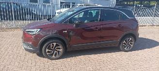 Opel Crossland 1.2-Turbo Automatik Innovation uitvoering Navi Full-Led koplampen Led achterlichten Climatecontrol CruiseControl Leren-Stuurwiel met verwarming Stoelverwarming trekhaak Bi-Color pearl metallic lak picture 7